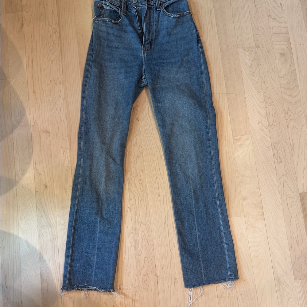 Abercrombie & Fitch Medium Blue Straight-Leg Jeans